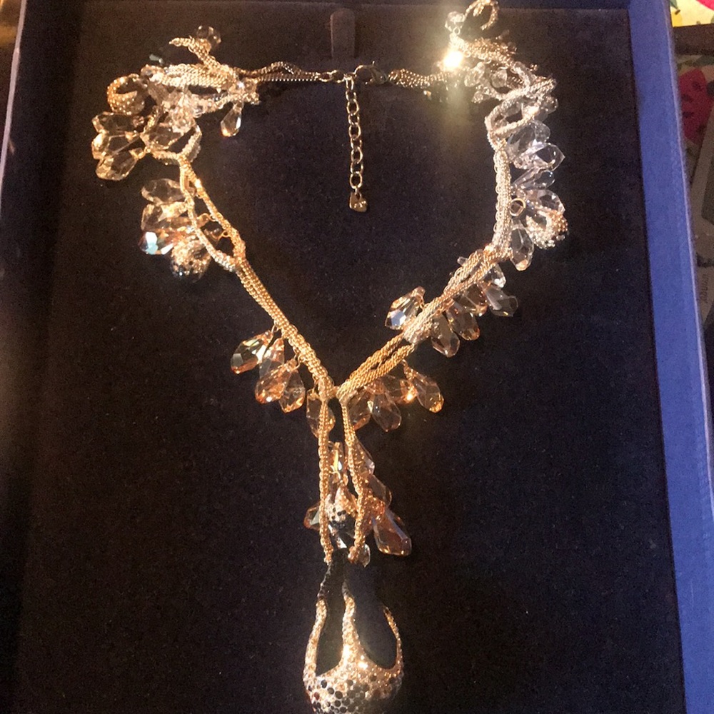 Authentic Swarovski long Necklace 2013 collection with earrings. - Picture 2 of 6